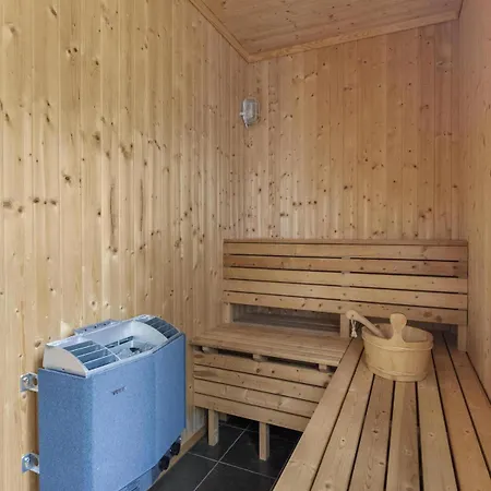 Verhof - 9p - With Sauna & Hot Tub Vradal