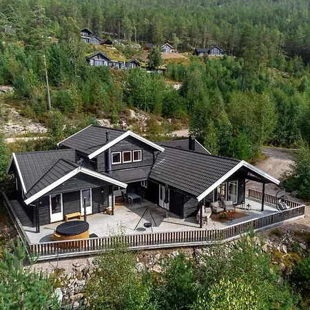 Verhof - 9p - With Sauna & Hot Tub Holiday home *